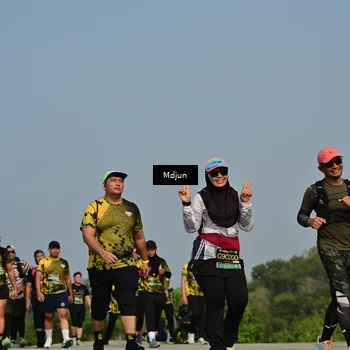 Runner Photo 6630059