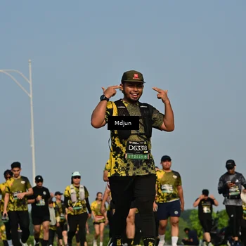 Runner Photo 6630083