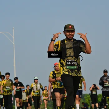Runner Photo 6630089