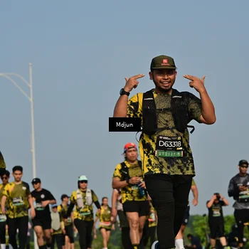Runner Photo 6630092