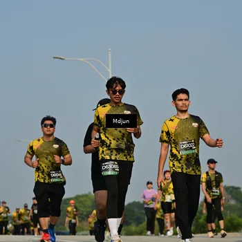Runner Photo 6630096