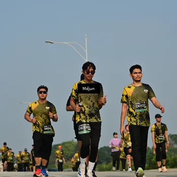 Runner Photo 6630099