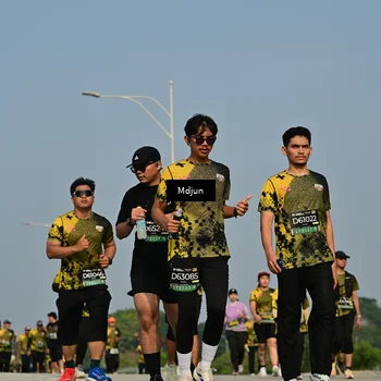 Runner Photo 6630102