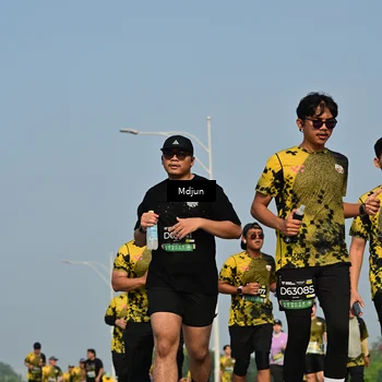 Runner Photo 6630106