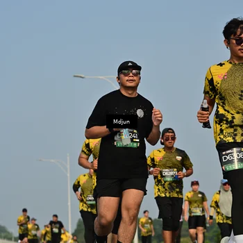 Runner Photo 6630118