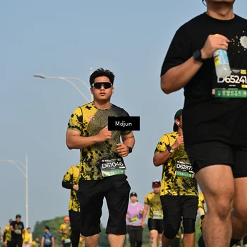 Runner Photo 6630120