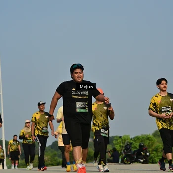 Runner Photo 6630193