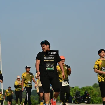 Runner Photo 6630194