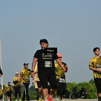 Runner Photo 6630197