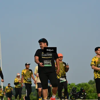 Runner Photo 6630198
