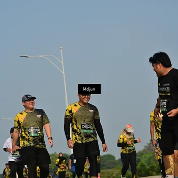 Runner Photo 6630202