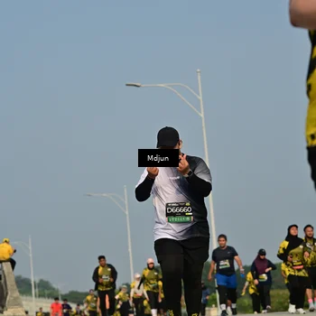 Runner Photo 6630239