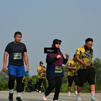 Runner Photo 6630261