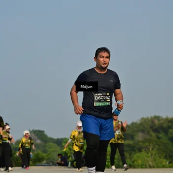 Runner Photo 6630270