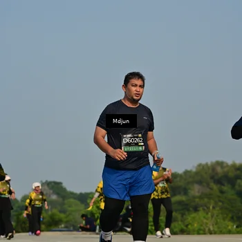 Runner Photo 6630271