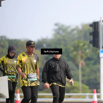 Runner Photo 6630290