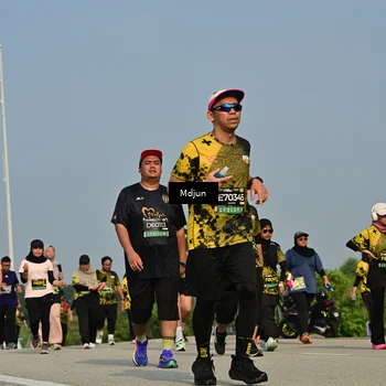 Runner Photo 6630308