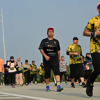 Runner Photo 6630336