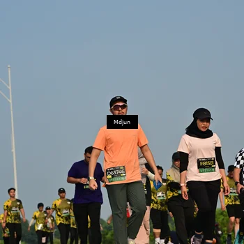 Runner Photo 6630346