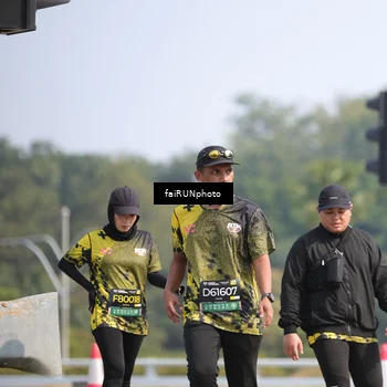 Runner Photo 6630347