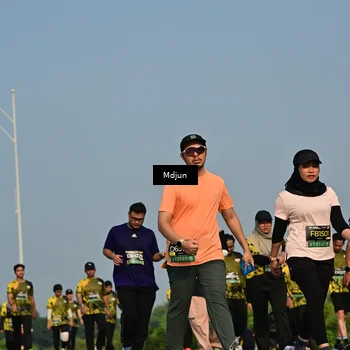 Runner Photo 6630354