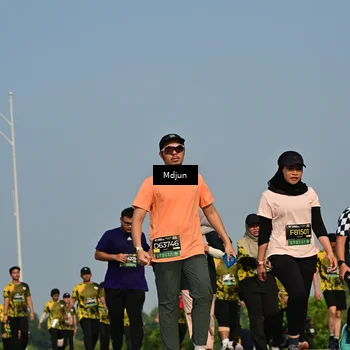 Runner Photo 6630355