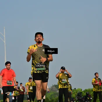 Runner Photo 6630389