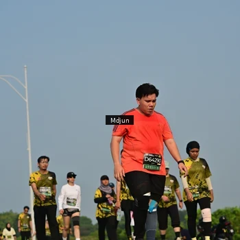 Runner Photo 6630422