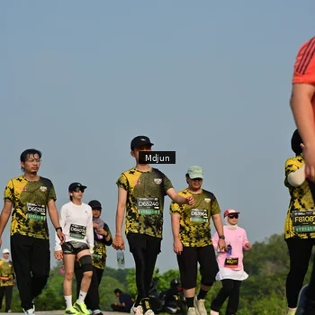 Runner Photo 6630431