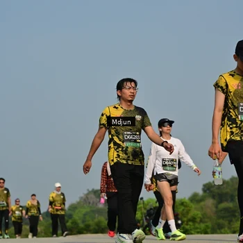 Runner Photo 6630453