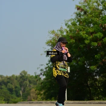 Runner Photo 6630463