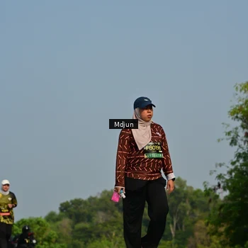 Runner Photo 6630469