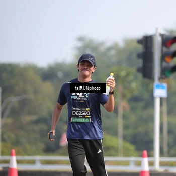 Runner Photo 6630485