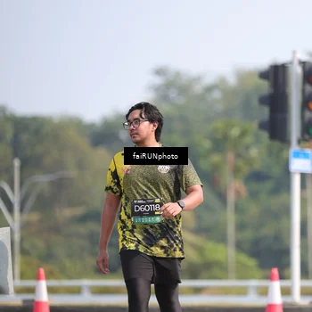 Runner Photo 6630486