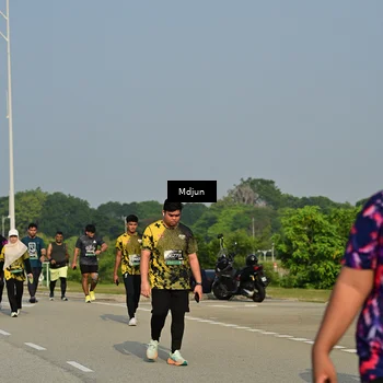 Runner Photo 6630489