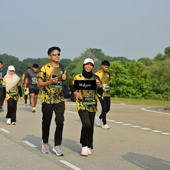 Runner Photo 6630514