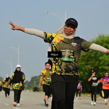 Runner Photo 6630572