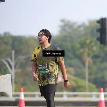 Runner Photo 6630573