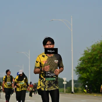 Runner Photo 6630613