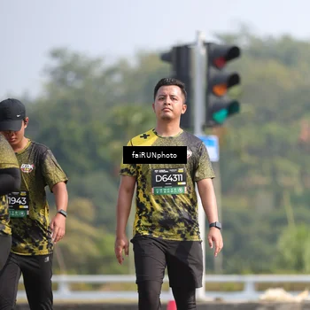 Runner Photo 6630632