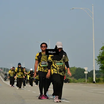 Runner Photo 6630636
