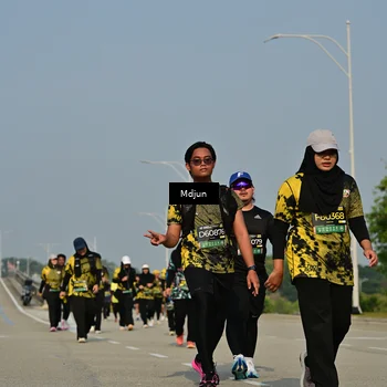 Runner Photo 6630647