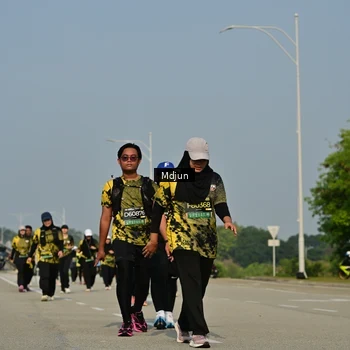 Runner Photo 6630654