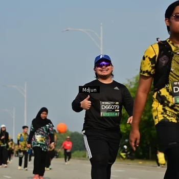 Runner Photo 6630660