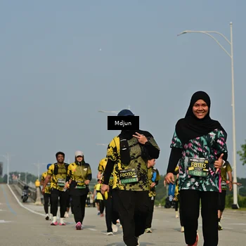 Runner Photo 6630692