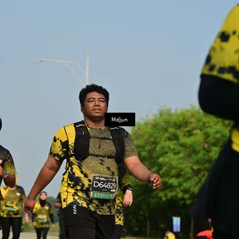 Runner Photo 6630733