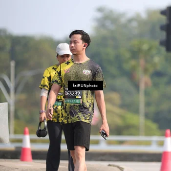 Runner Photo 6630854