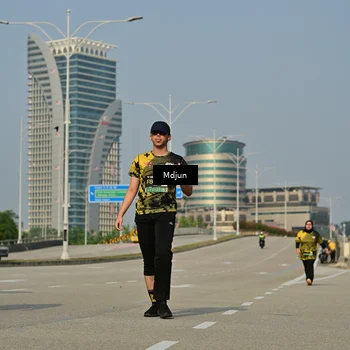 Runner Photo 6630874
