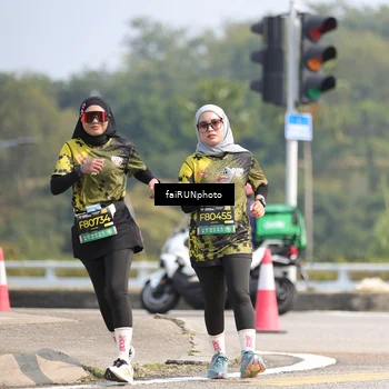 Runner Photo 6630918