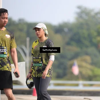 Runner Photo 6630921